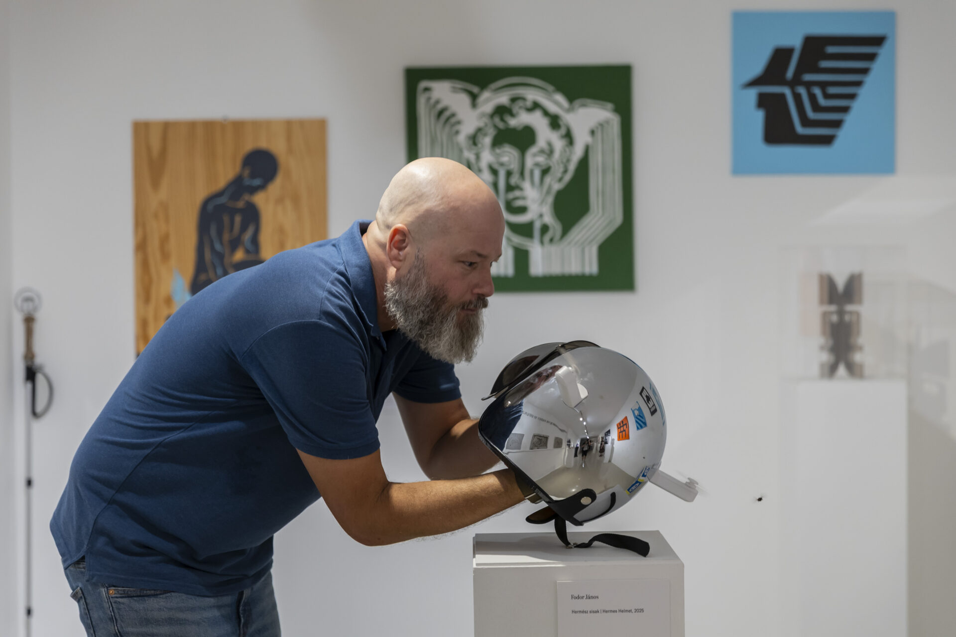 Tárlatvezetés | A Merkúr pereme I Vincze Ottó előadása és a kiállító művészek tárlatvezetése